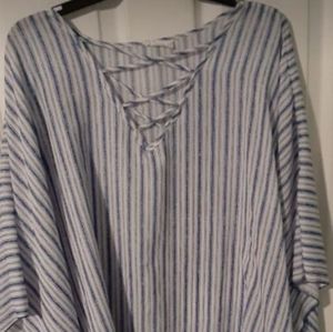 Size small poncho style summer top